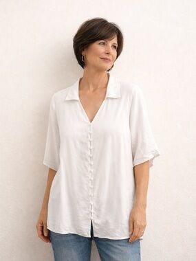 Soft Surroundings White Button Front Blouse Womens Medium Rayon Short Sleeve